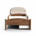 Titel in het Nederlands: **Moderne Bed met Houten Frame en Onderbouwlade**